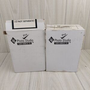 Lot of 4 LS Photo Pro Studio 120v‎ 45w Bulbs Photography Lighting